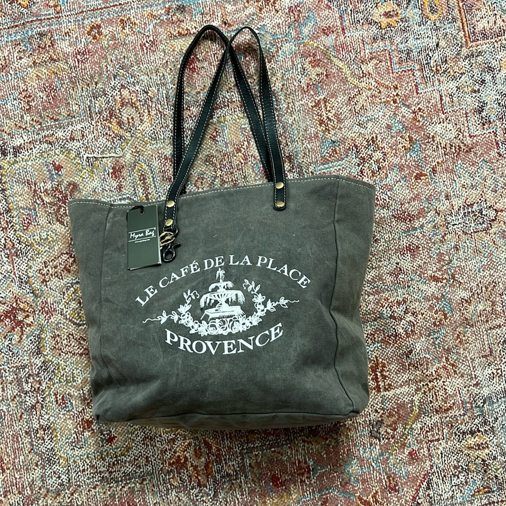 Myra Bag